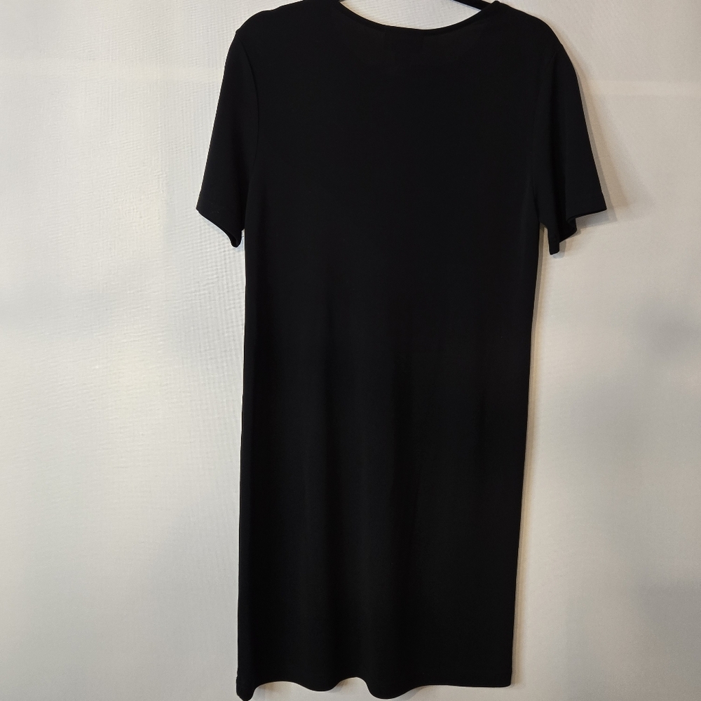 Talbots LBD womens Size 6  S/Sl crew neck simple yet elegant black shift dress